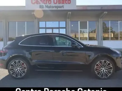 Usata Porsche Macan Turbo 400 CV (294 kW) 2016 Nero SUV