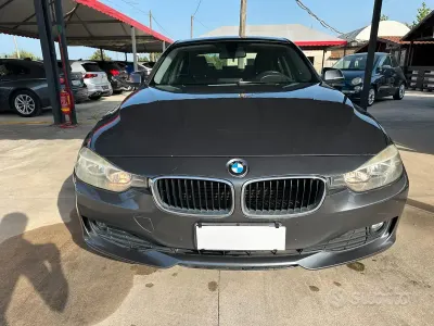 Usata BMW 320 Sport Line 163 CV (119 kW) 2013 Grigio Berlina