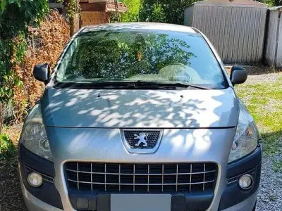 Usata Peugeot 3008 109 CV (80 kW) 2009 Grigio Station wagon
