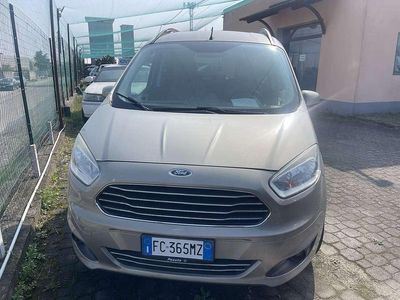 Usata Ford Tourneo Courier Titanium 101 CV (74 kW) 2016 Other Monovolume