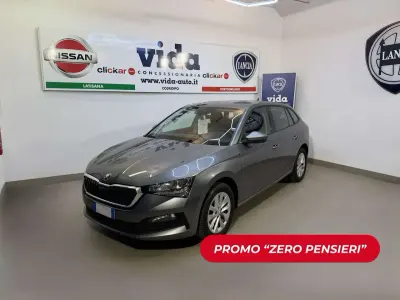 Usata Skoda Scala Ambition 95 CV (69 kW) 2023 Grigio Utilitaria