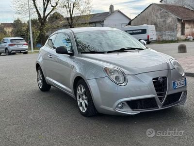 Usata Alfa Romeo MiTo 120 CV (88 kW) 2010 Grigio Utilitaria