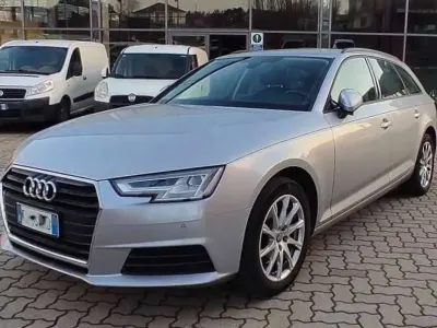Usata Audi A4 Business 150 CV (110 kW) 2019 Argento Station wagon