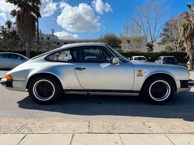Usata Porsche 911 Carrera 231 CV (169 kW) 1988 Argento Coupé