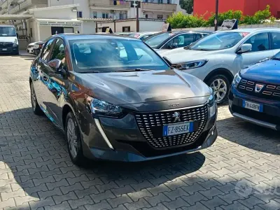 Usata Peugeot 208 Allure 102 CV (75 kW) 2020 Grigio Utilitaria