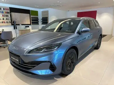 Nuova BYD Seal Boost 184 CV (135 kW) 2026 Blu Berlina