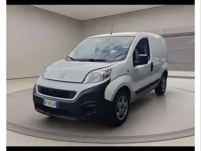 Usata Fiat Fiorino 95 CV (69 kW) 2022 Bianco diamond Monovolume