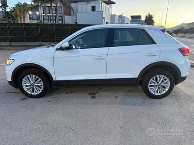 Usata VW T-Roc Advance 150 CV (110 kW) 2021 Bianco SUV