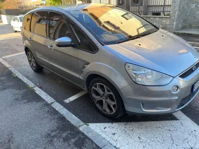 Usata Ford S-MAX Titanium 145 CV (106 kW) 2007 Monovolume