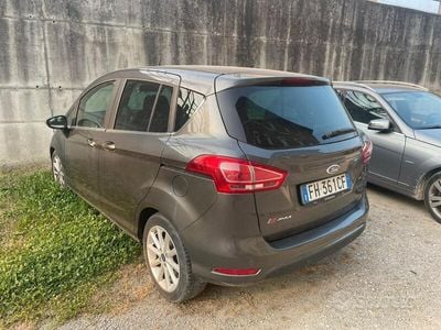 Usata Ford B-MAX 95 CV (69 kW) 2017 Grigio Monovolume
