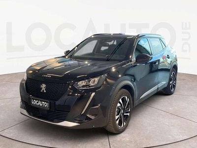 Usata Peugeot e-2008 Allure 100 kW (136 CV) 2022 Nero SUV