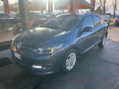 Usata Renault Mégane GrandTour LIMITED 110 CV (80 kW) 2016 Grigio Station wagon