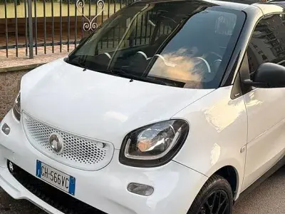 Usata Smart ForTwo Cabrio 90 CV (66 kW) 2017 Bianco Cabrio