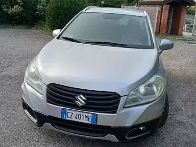 Usata Suzuki SX4 S-Cross 120 CV (88 kW) 2015 Grigio SUV