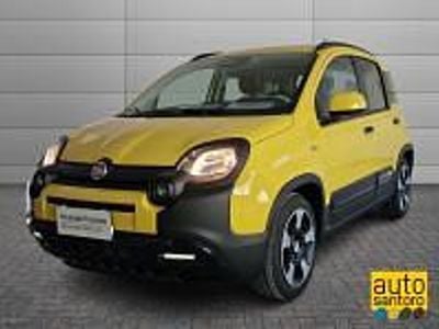Nuova Fiat Panda Cross Cross 70 CV (51 kW) 2025 Giallo Utilitaria