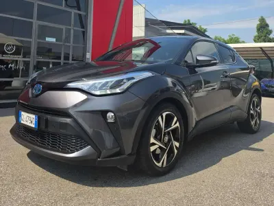 Usata Toyota C-HR Trend 98 CV (72 kW) 2023 Grigio SUV
