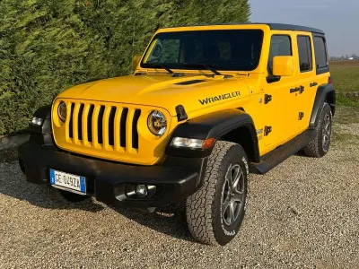 Usata Jeep Wrangler Sport 200 CV (147 kW) 2021 Giallo SUV