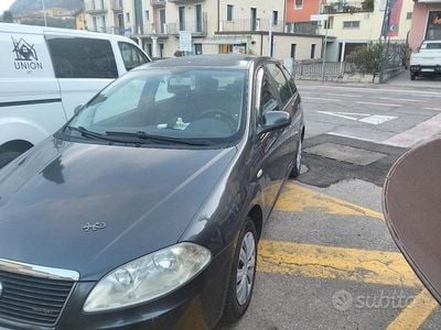 Usata Fiat Croma 120 CV (88 kW) 2007 Marrone Station wagon