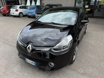 Usata Renault Clio IV 72 CV (52 kW) 2013 Nero Berlina