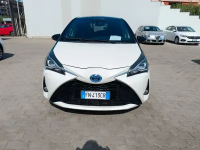 Usata Toyota Yaris Hybrid
