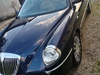 Lancia Thesis