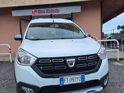 Usata Dacia Dokker Stepway 95 CV (69 kW) 2019 Bianco Monovolume