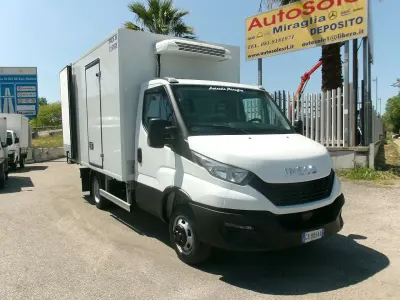 Usata Iveco Daily 160 CV (117 kW) 2020 Bianco