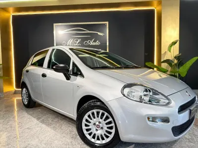 Usata Fiat Punto Street 69 CV (50 kW) 2018 Argento Utilitaria