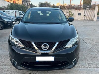 Nero Usata 2017 Nissan Qashqai SUV | 14.500 € (Buon prezzo)