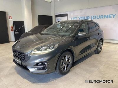 Grigio Usata 2022 Ford Kuga ST-Line SUV | 21.500 € (Buon prezzo)