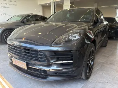 Usata Porsche Macan 245 CV (180 kW) 2019 Grigio SUV