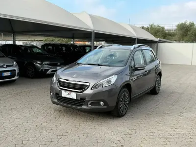 Usata Peugeot 2008 92 CV (67 kW) 2014 Grigio SUV