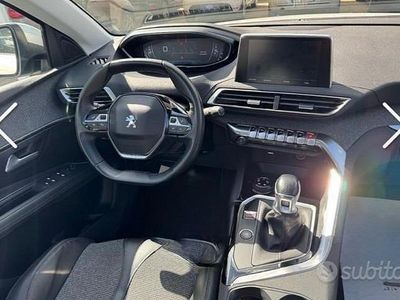 Usata Peugeot 3008 131 CV (96 kW) 2020 Bianco Monovolume