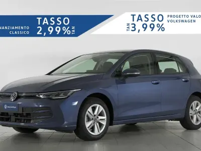 Usata VW Golf VIII Life 115 CV (84 kW) 2025