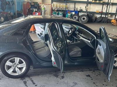 Usata Audi A4 Business 150 CV (110 kW) 2016 Grigio Berlina