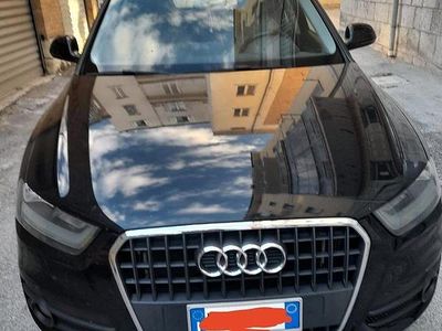 Usata Audi Q3 Comfort 140 CV (102 kW) 2012 Nero SUV