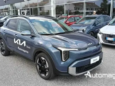 Nuova Kia Stonic Launch Edition 115 CV (84 kW) 2025 Blu SUV
