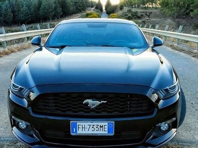 Usata Ford Mustang Fastback 317 CV (233 kW) 2017 Nero Coupé