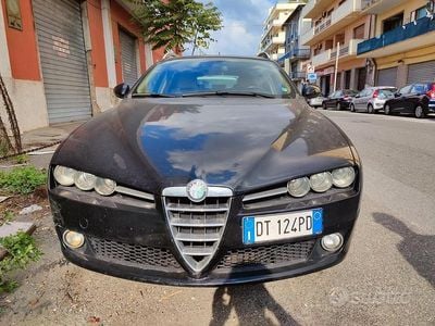 Usata Alfa Romeo 159 Exclusive 150 CV (110 kW) 2009 Nero Station wagon