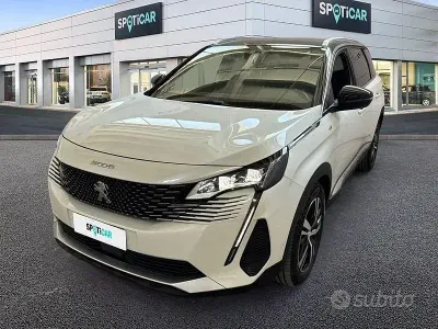 Usata Peugeot 5008 GT 131 CV (96 kW) 2023 Bianco SUV