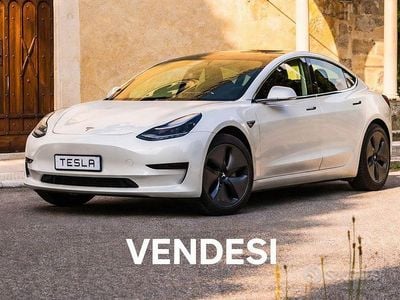 Usata Tesla Model 3 Standard Range Plus 100 kW (136 CV) 2020 Bianco Berlina