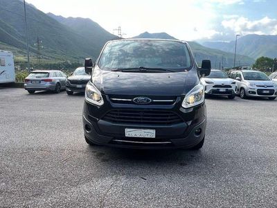 Begagnad Ford Tourneo Trend 131 HK (96 kW) 2018 Svart Minibuss