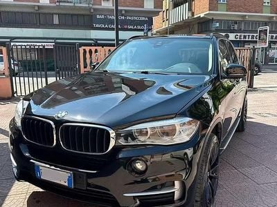 Begagnad BMW X5 Luxury Line 2014 Svart SUV