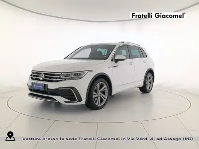 Usata VW Tiguan R-line 150 CV (110 kW) 2022 Bianco SUV