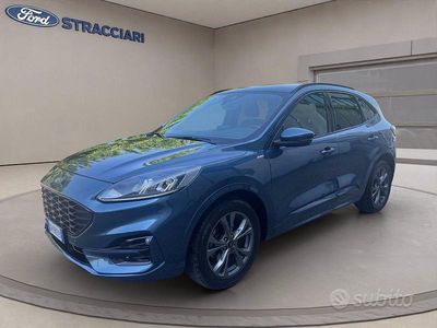 Usata Ford Kuga ST-Line 120 CV (88 kW) 2022 Blu metallizzato SUV