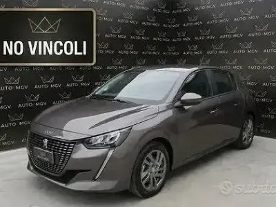 Usata Peugeot 208 Allure 101 CV (74 kW) 2021 Grigio Utilitaria