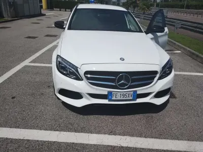 Usata Mercedes 220 231 CV (169 kW) 2016