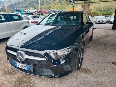 Usata Mercedes A180 Business 116 CV (85 kW) 2019 Nero Berlina