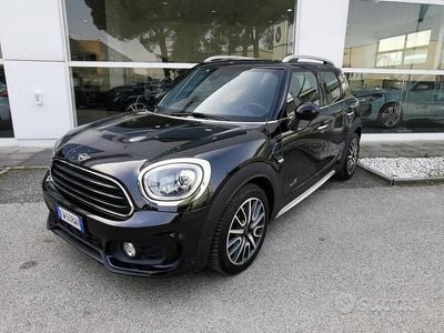 Usata Mini Cooper D Countryman Hype 150 CV (110 kW) 2019 Midnight black metallizzato SUV