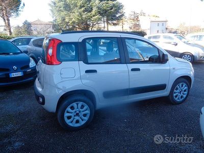 Usata Fiat Panda Lounge 80 CV (58 kW) 2013 Beige Berlina